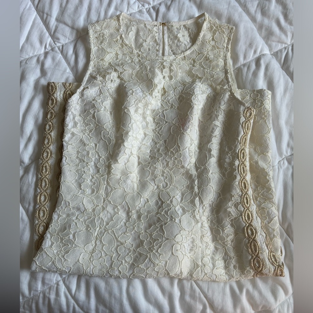 LILLY PULITZER WHITE AND GOLD SHIFT DRESS